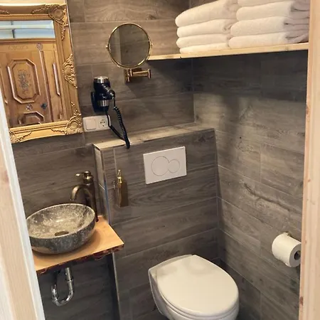 Zur Baumwolle Family 3* Nuremberg