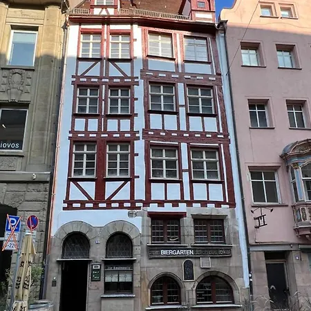 Zur Baumwolle Family Guest house Nuremberg