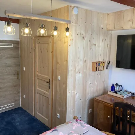 Zur Baumwolle Family Guest house Nuremberg
